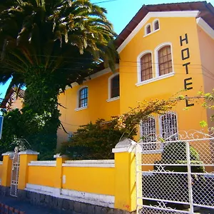 The Yellow House *** Quito