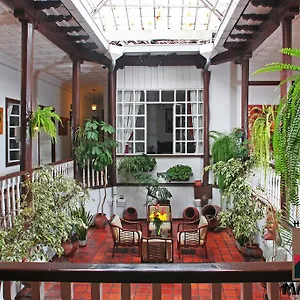 Bed & Breakfast Casa Macondo Cuenca